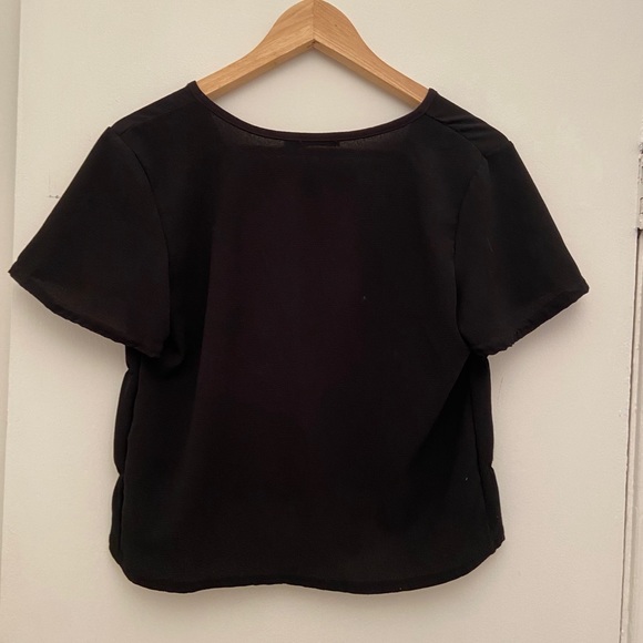 BooHoo Black Tie Front Short Sleeve Top Size S - Picture 2 of 3